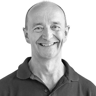 Dr. Gernot Starke